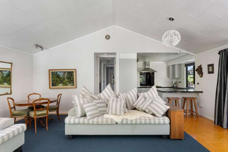 358 Valley Road Whataupoko_5