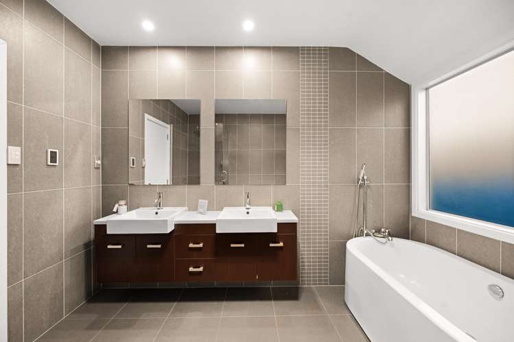 22 Gibbston Close Huntington_24