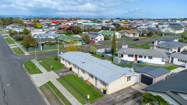 64 Denbigh Street Feilding_1