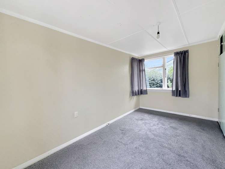 83 Surrey Road 1227_9