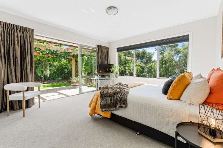 2 Railway Lane Outram_21