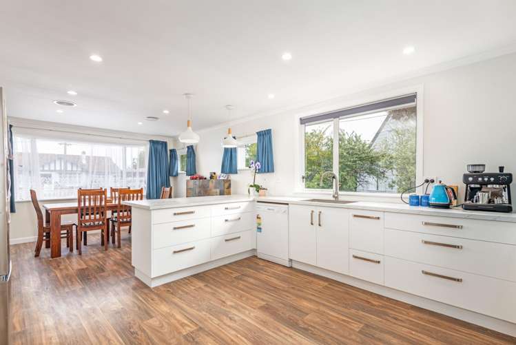 176 Bridge Street Bulls_8