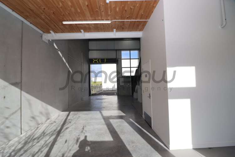 08/11 Northside Drive Westgate_9