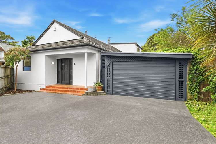 1/15 Fairfax Avenue Northcote_27
