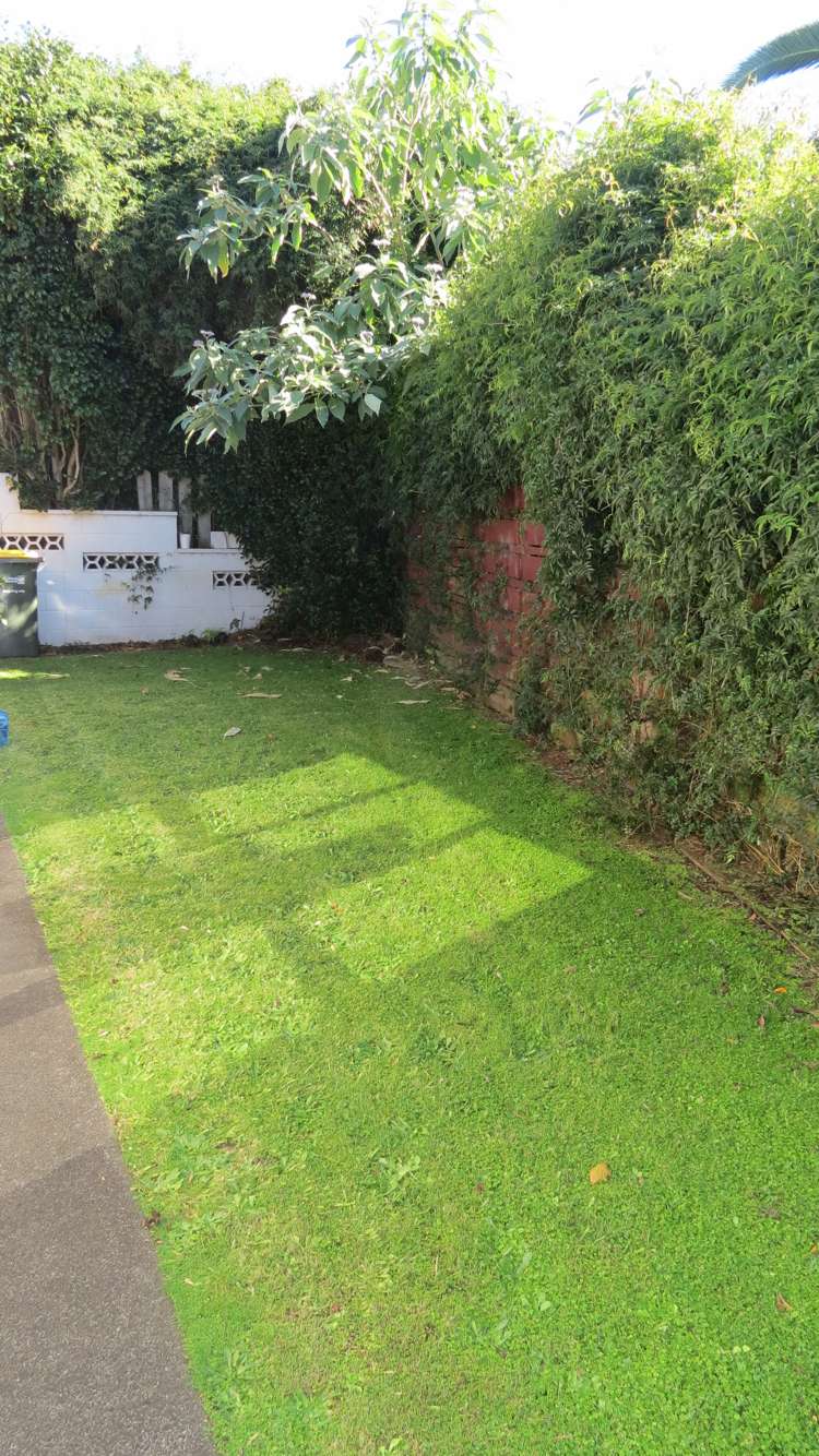 1/7 Kirrama Place Conifer Grove_5