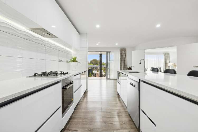 77 Valley Road Pukekohe_6