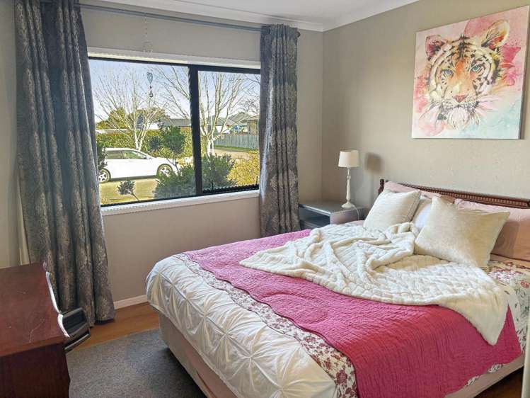 15 Kawari Drive 2340_8