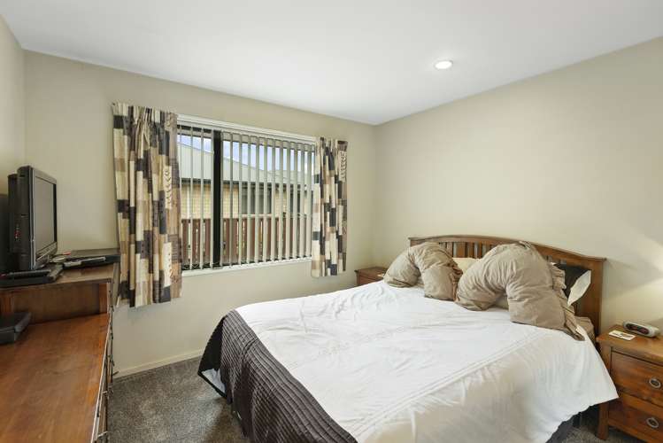 7 Cris Lodge Courts Hornby_7