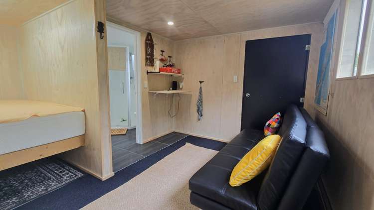 11 The Strand Okarito_24