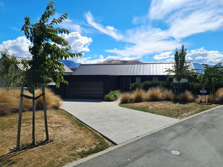 3 Caithness Court Jacks Point_21