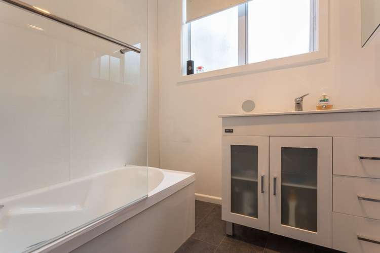 65 Derby Street Feilding_13