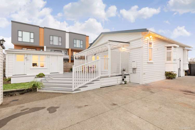 126 Onewa Road Northcote_20