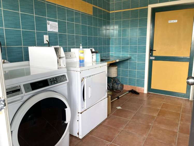 8 Greyhound Road Hokitika_13