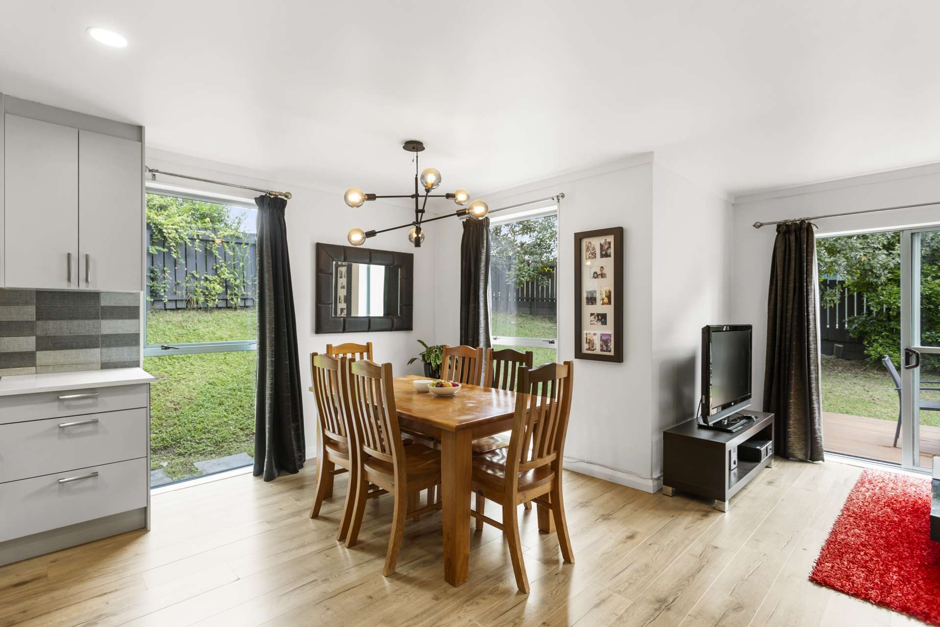 1/351 West Coast Road Glen Eden_0