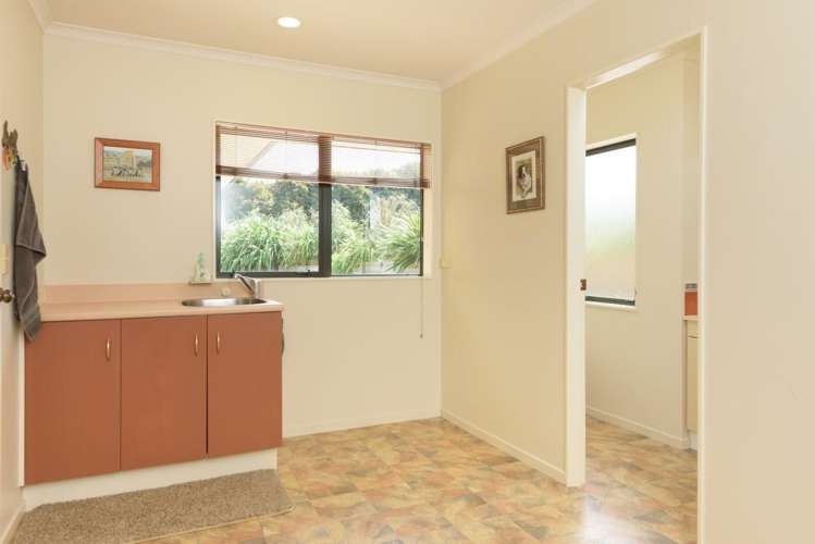 10 Atkins Way Ohauiti_18