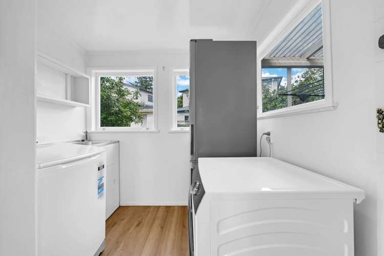 18 Raeben Avenue Hillcrest_15