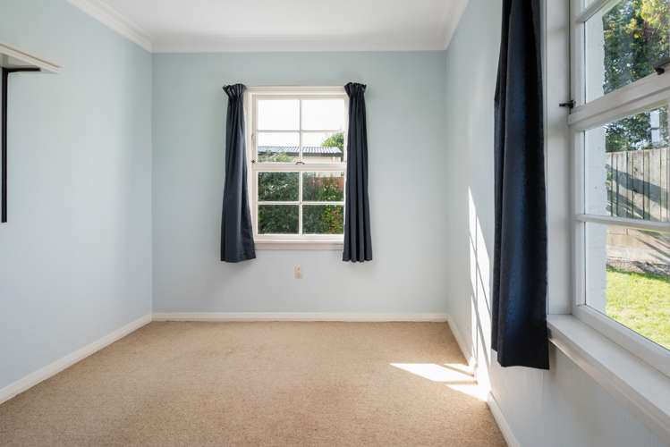 9 Wadsworth Crescent Redwoodtown_14