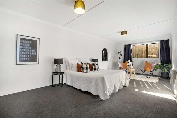 44 Wynyard Crescent Fernhill/Sunshine Bay_13