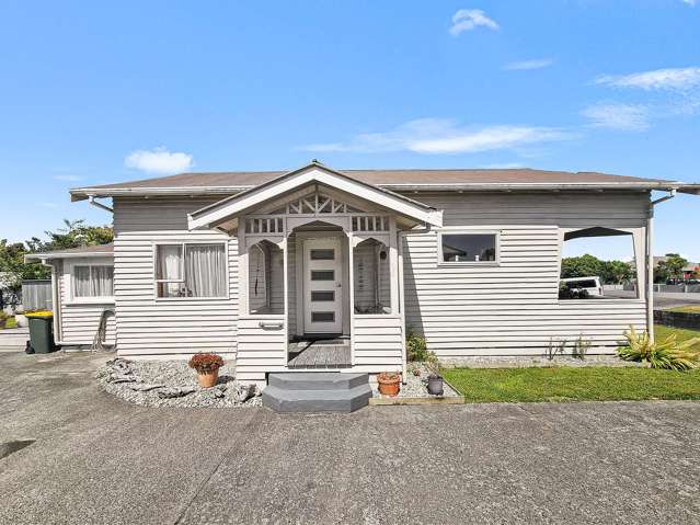 188 Stafford Street Hokitika_1