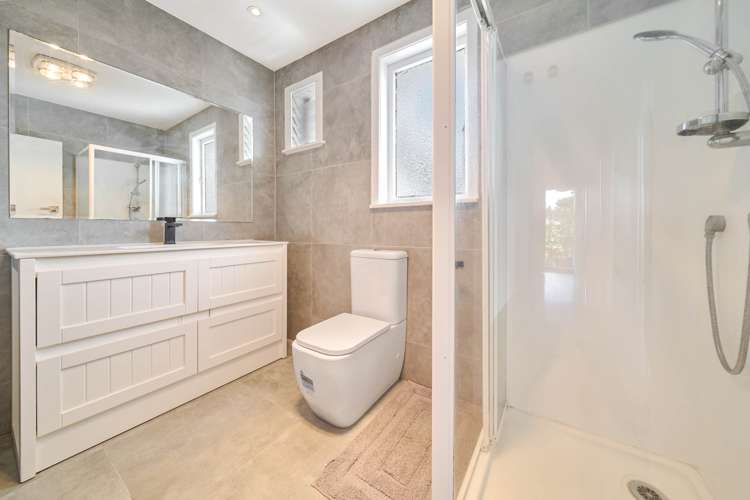 57 Metcalfe Road Ranui_21