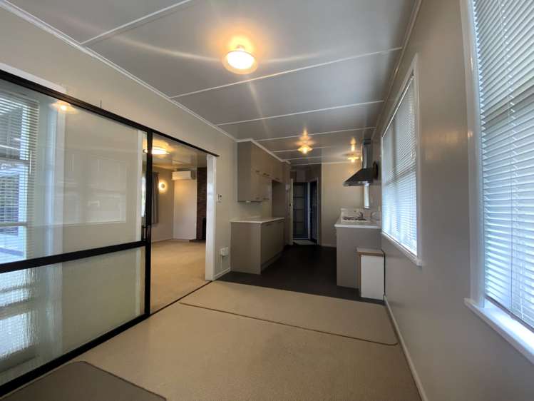 14 Clarence Cox Crescent Pirimai_5