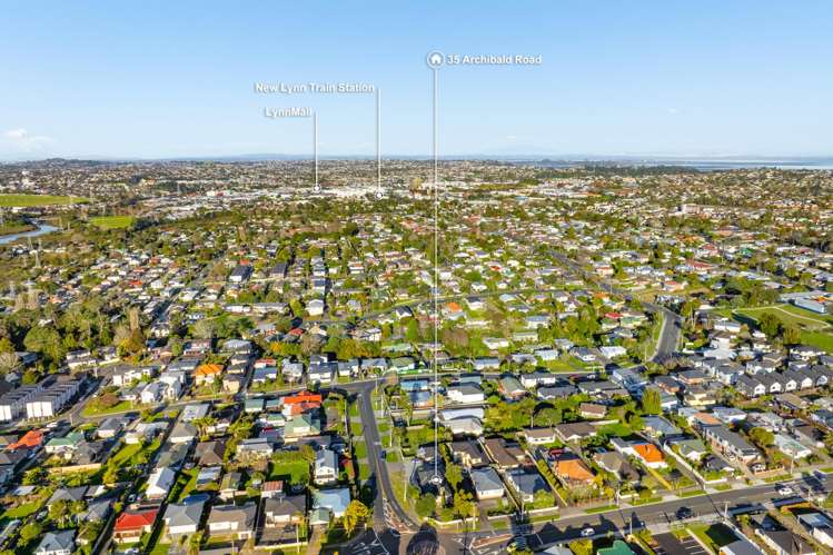 35 Archibald Road Kelston_22
