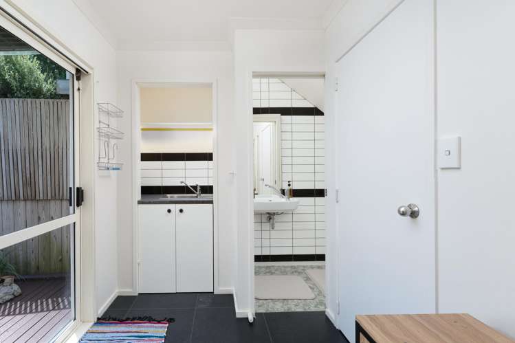 3/49 Henderson Valley Road Henderson_10