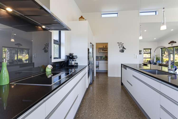 103 Redvale Road Redwood Valley_6