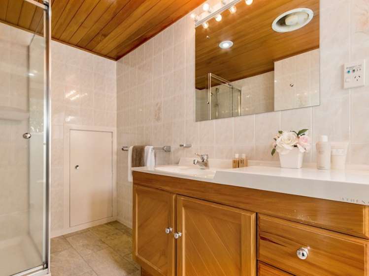 2/40 Wallace Street Herne Bay_15