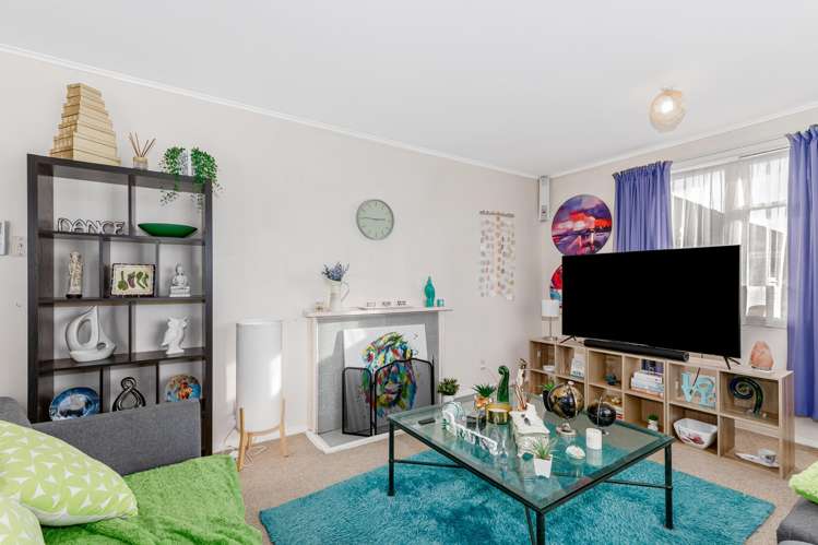 10 Miranda Street Cannons Creek_10