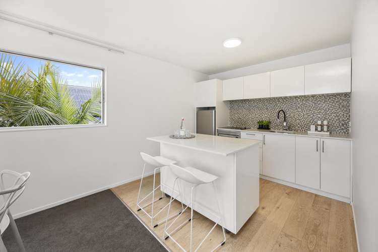 10/27 Wallace Street Herne Bay_6