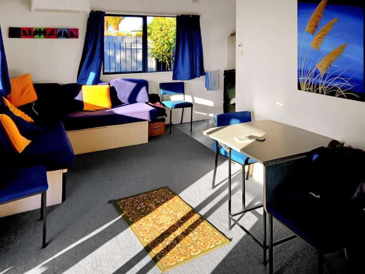 2 Waireka Road East Omata_35