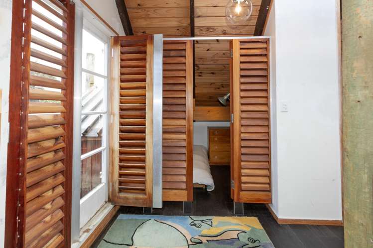 6573 Pouto Road Pouto_19