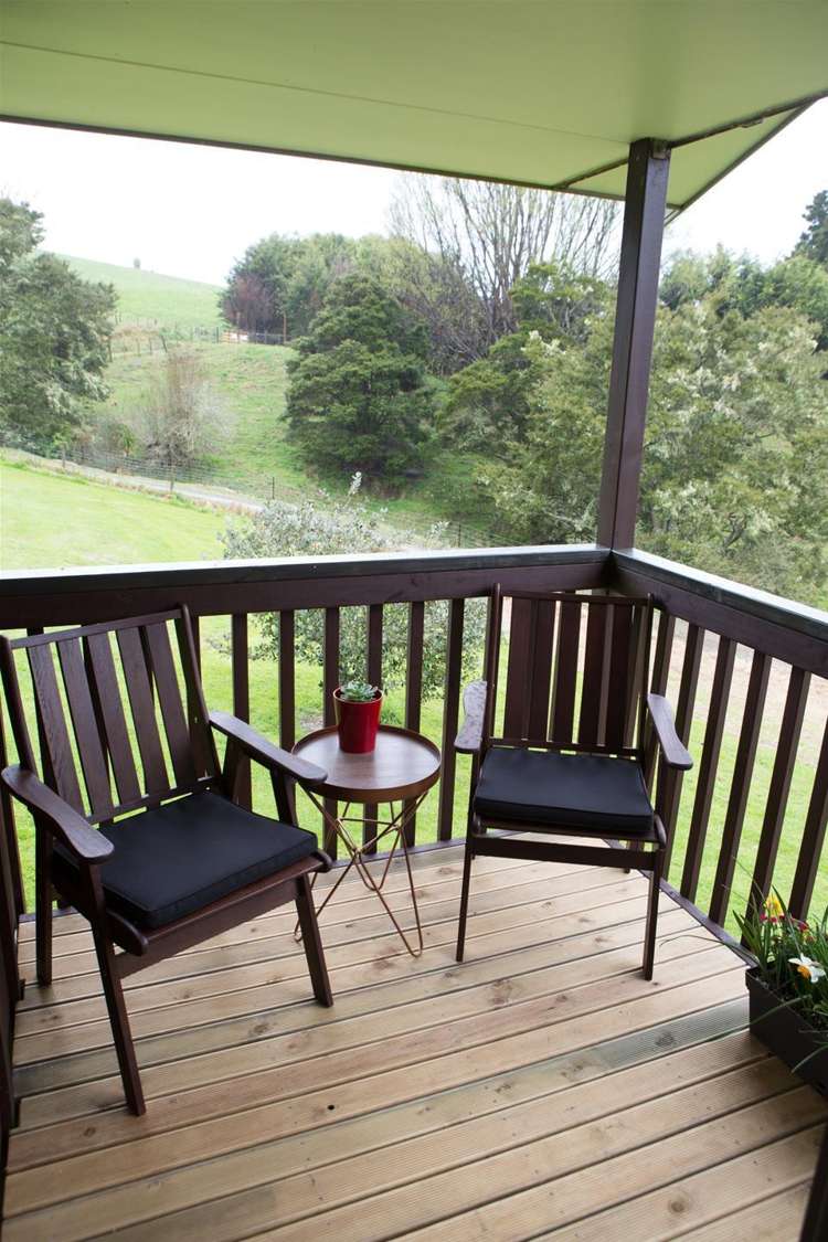 54 Puriri Glade Maungaturoto_10