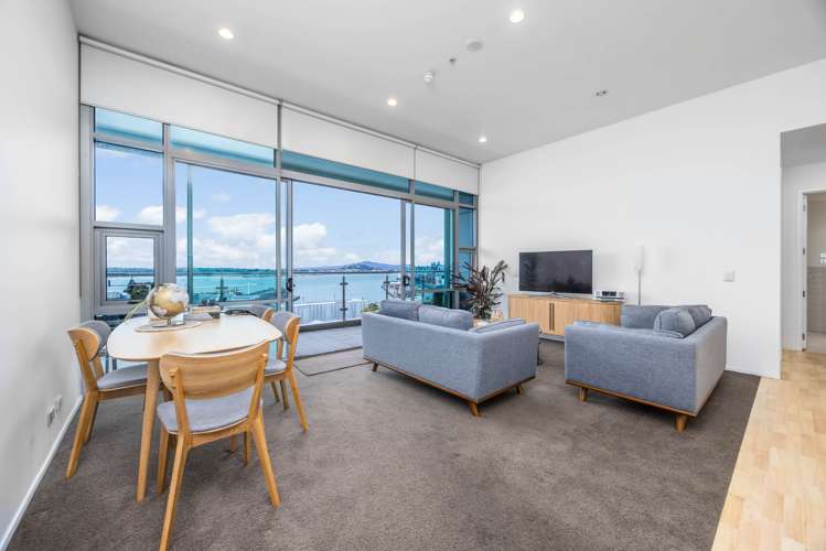 1603/30 Beach Road Auckland Central_3