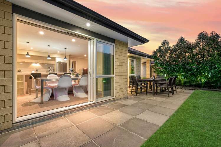 12 Lombardia Way Karaka_0