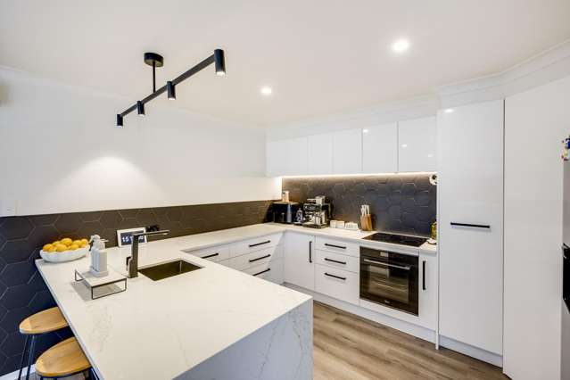 534 Kennedy Road Greenmeadows_3