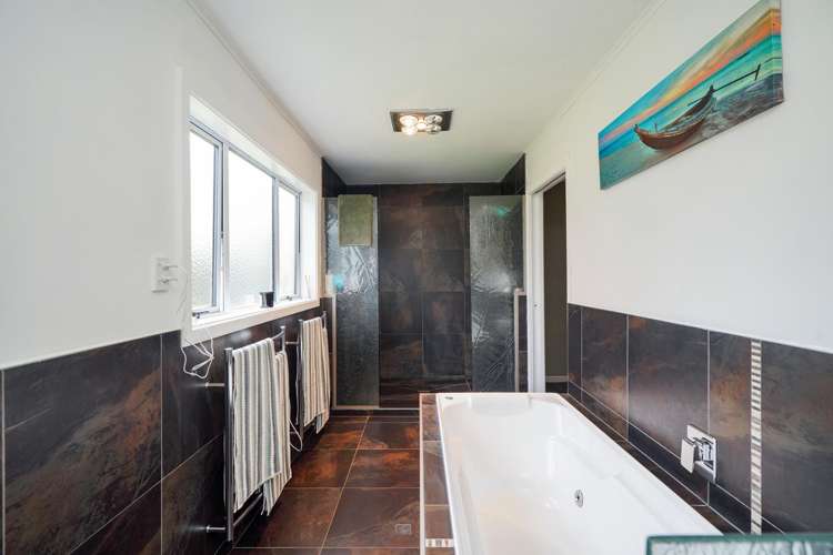 70 Pomona Road East Makarewa_23