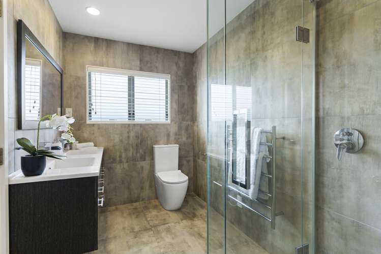 2/8 Cardinal Place Glendowie_7