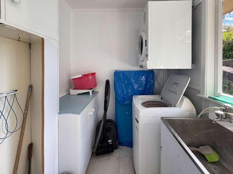 2 Hillside Terrace 1228_19