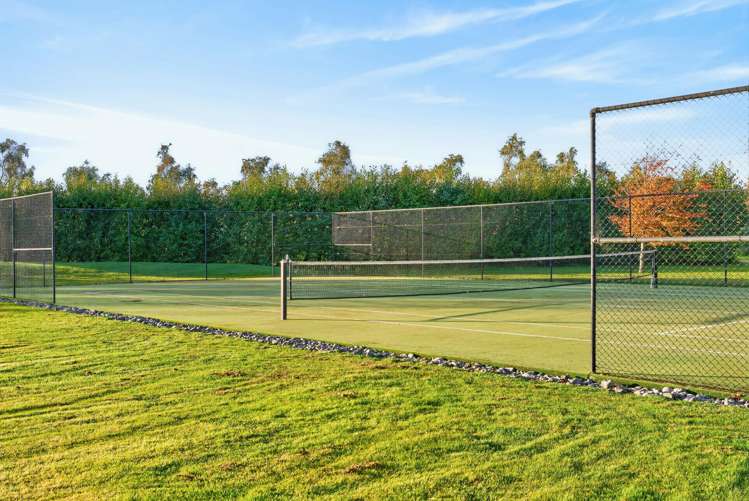 136 Hinekura Road Martinborough_41