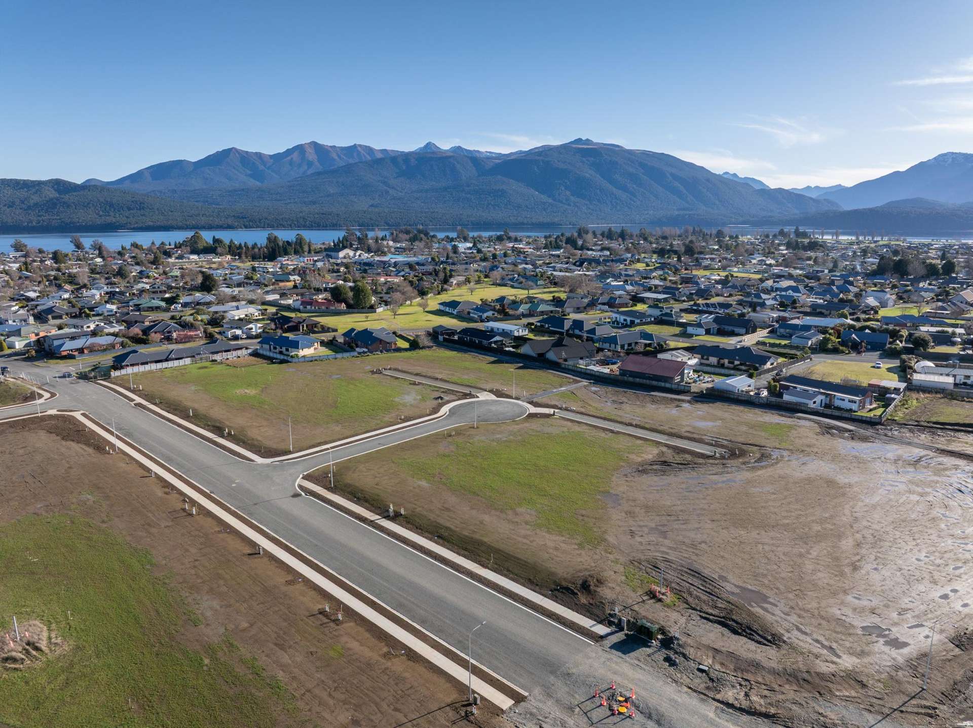 Stage 1 Luxmore Developments Te Anau_0