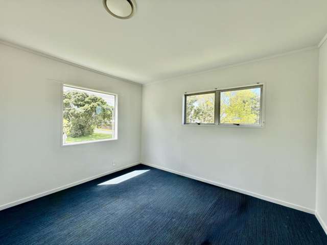 2 Carey Place Otara_2