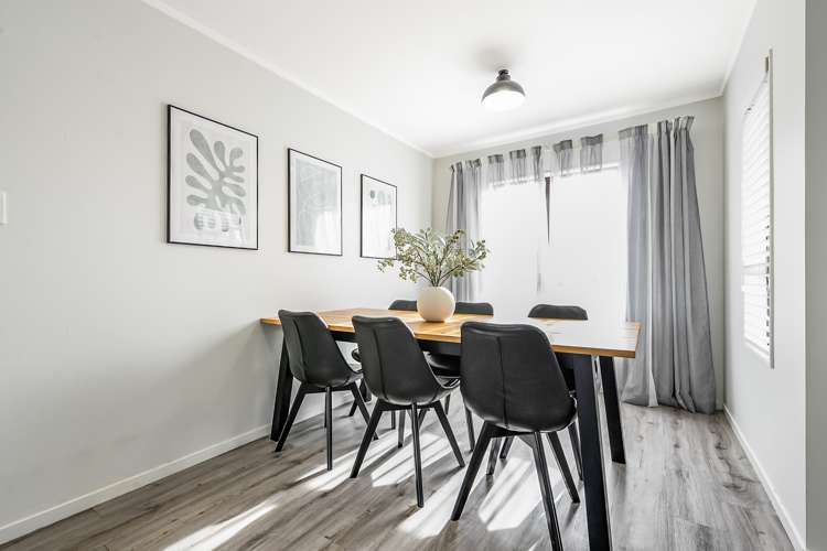 37 Balmerino Crescent Pukete_5