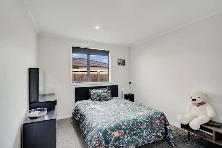 22 Inuwai Street Glenview_12