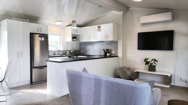 16 Te Hatepe Avenue Taupo_2