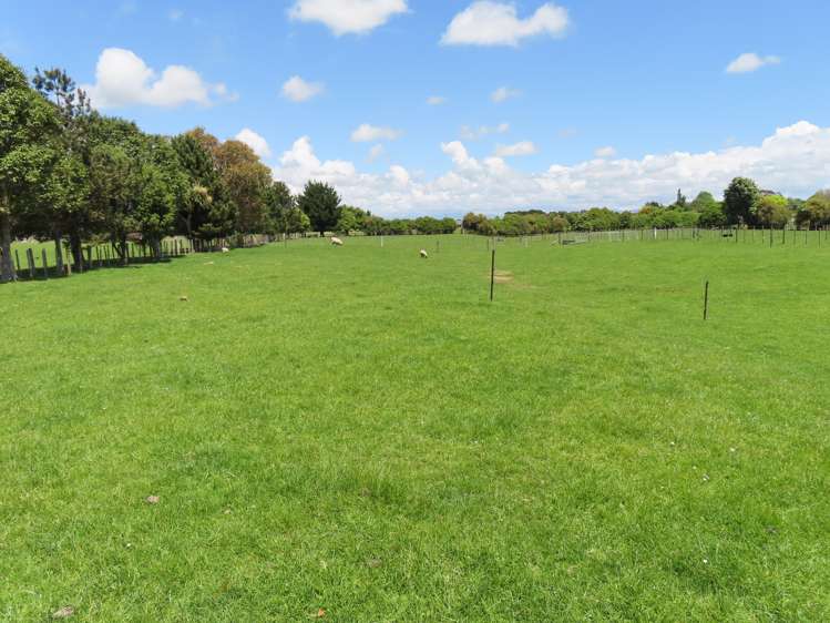 34 Short Road Pahiatua_19