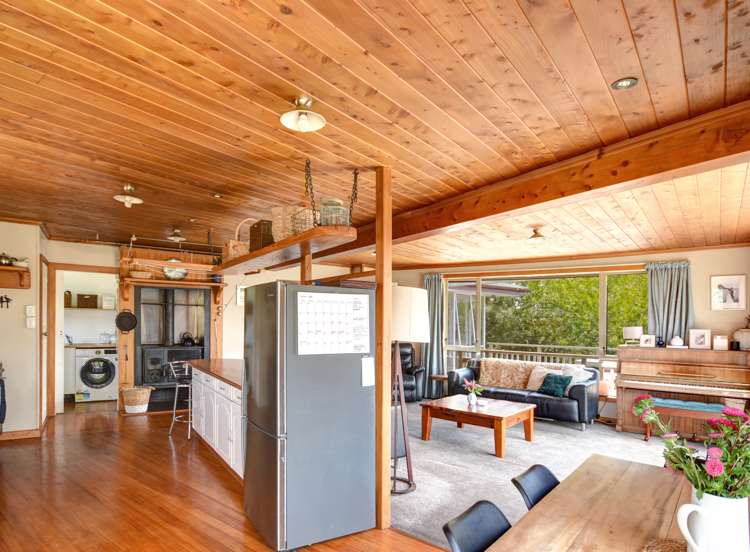 17 Thoreau Street Concord_13