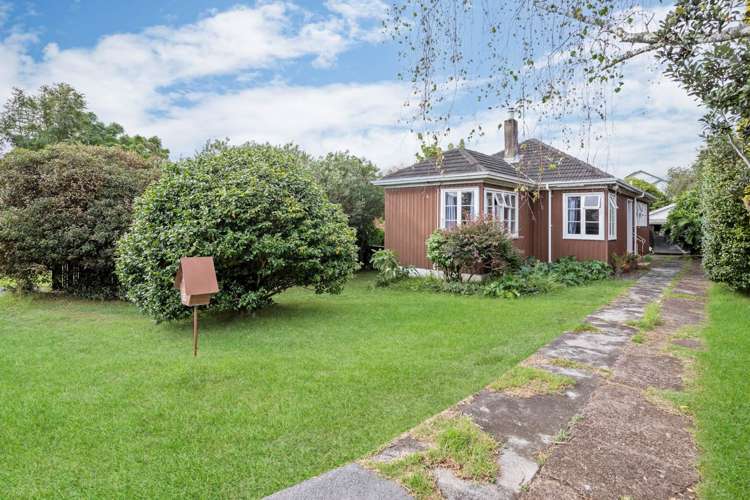 19 Renton Road Mount Albert_14