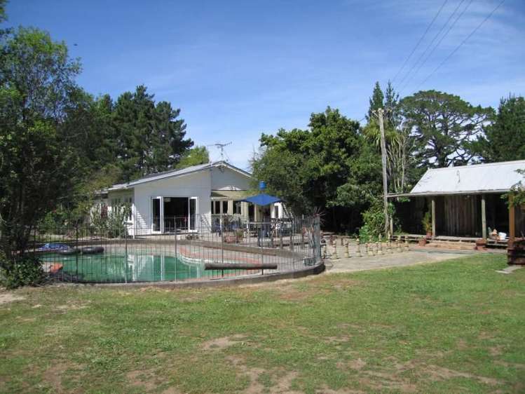 1433 State Highway 3 Turakina_9